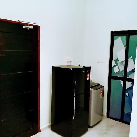 Homestay Adilah B Pasir Puteh Buitenkant foto