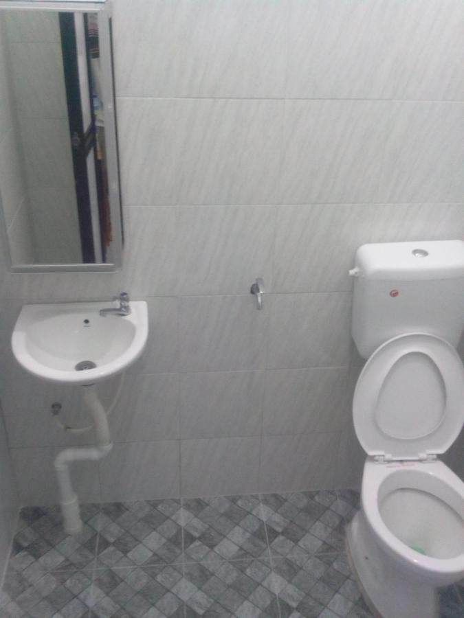 Homestay Adilah B Pasir Puteh Buitenkant foto